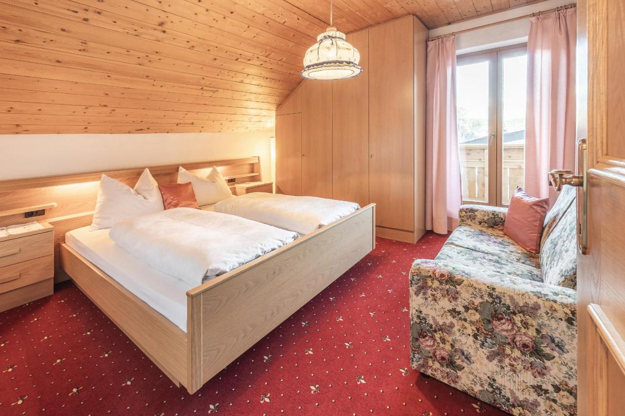 App. Promberger Apartment San Lorenzo di Sebato Bagian luar foto